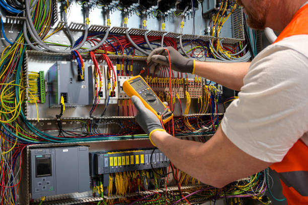 Best Electrical Contractors for Businesses  in Wixom, MI